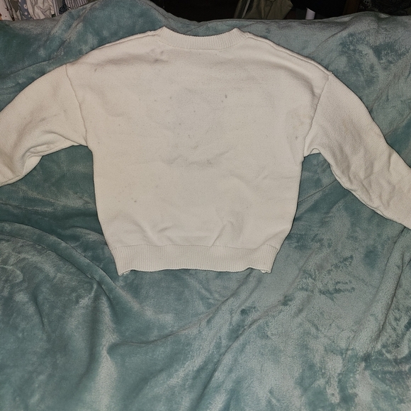 Forever 21 Kids White Sweater with Blue Care Bear Design Grumpy Bear - Picture 7 of 14